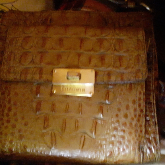 Brahmin Crocodile Embossed Crossbody Handbag - Picture 4 of 6